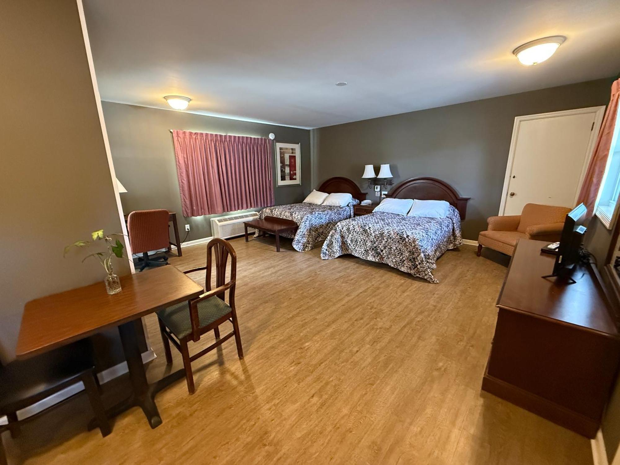 Heidi's Inn Brewster Bagian luar foto